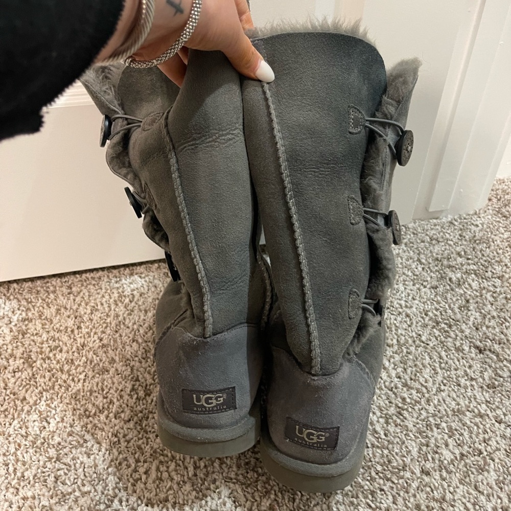 Gray Uggs Bailey Suede Button